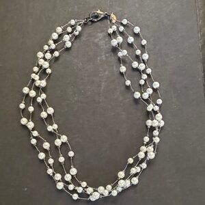 Multi-Strand Pearl Bead Necklace - White